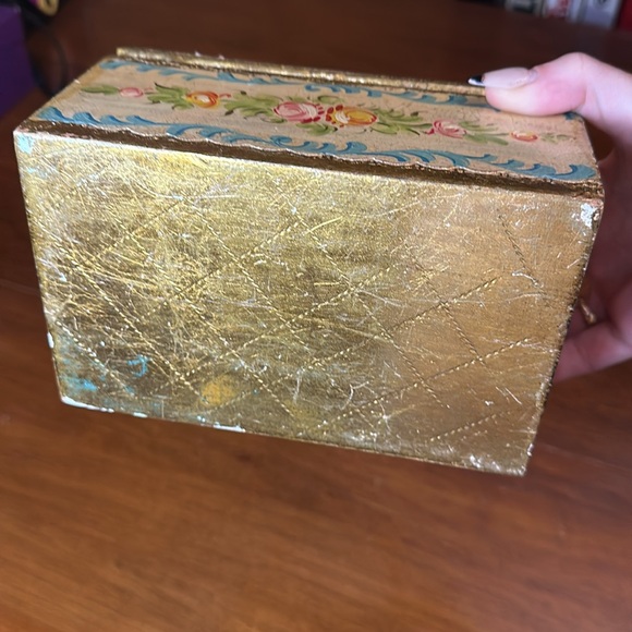 Vintage the Elaine Shop wooden purse - Picture 5 of 6